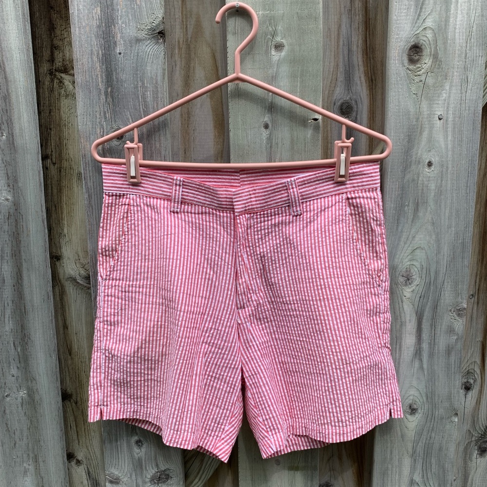 AMERICAN APPAREL- MENS RED/WHITE PINSTRIPE SHORTS